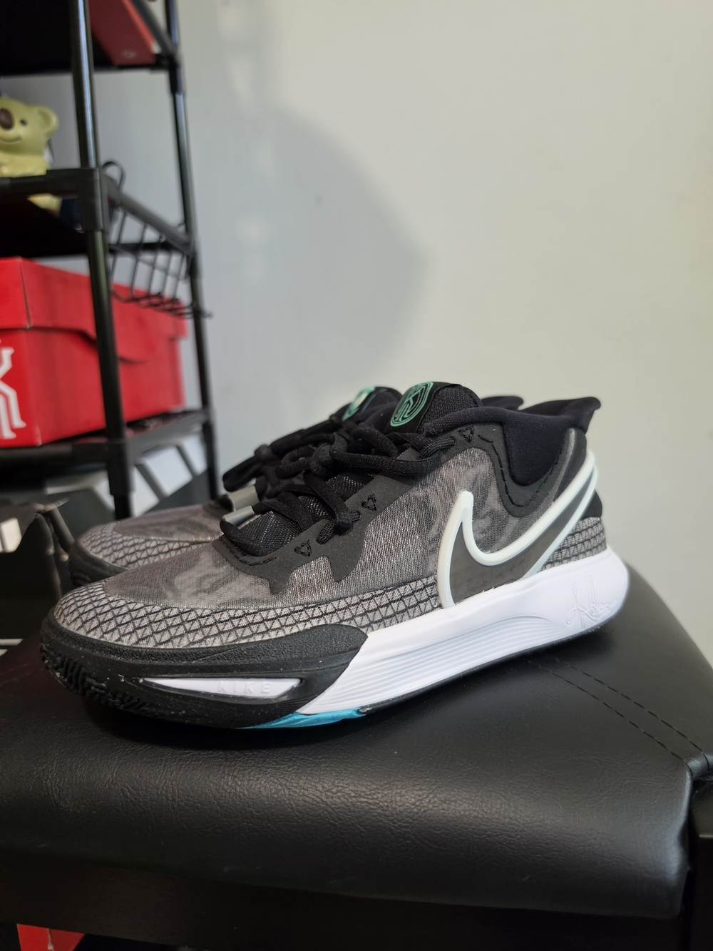 Nike Kyrie 8 Go